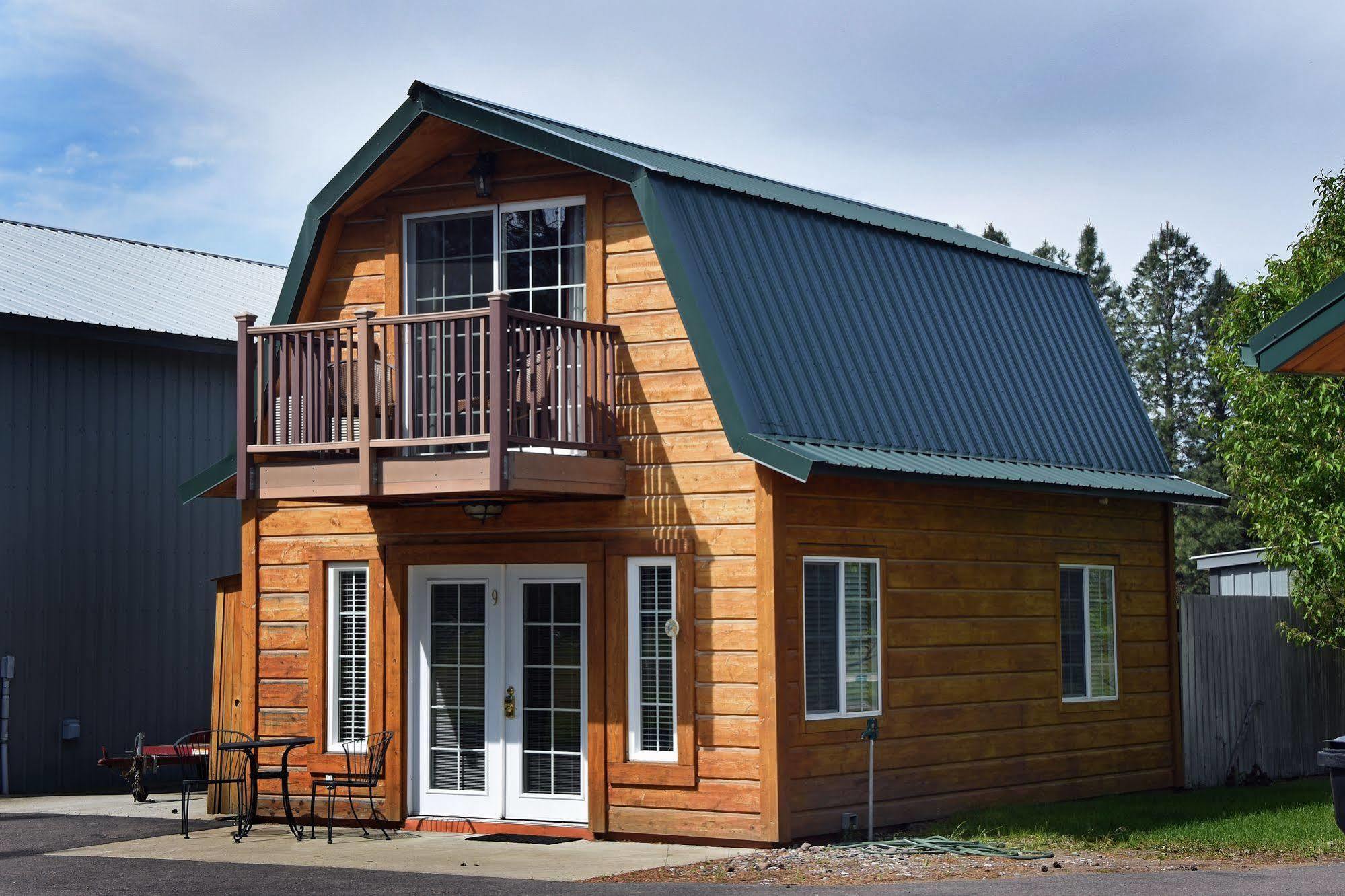 Bad Rock Bed And Breakfast Inn Колумбия-Фолс Экстерьер фото